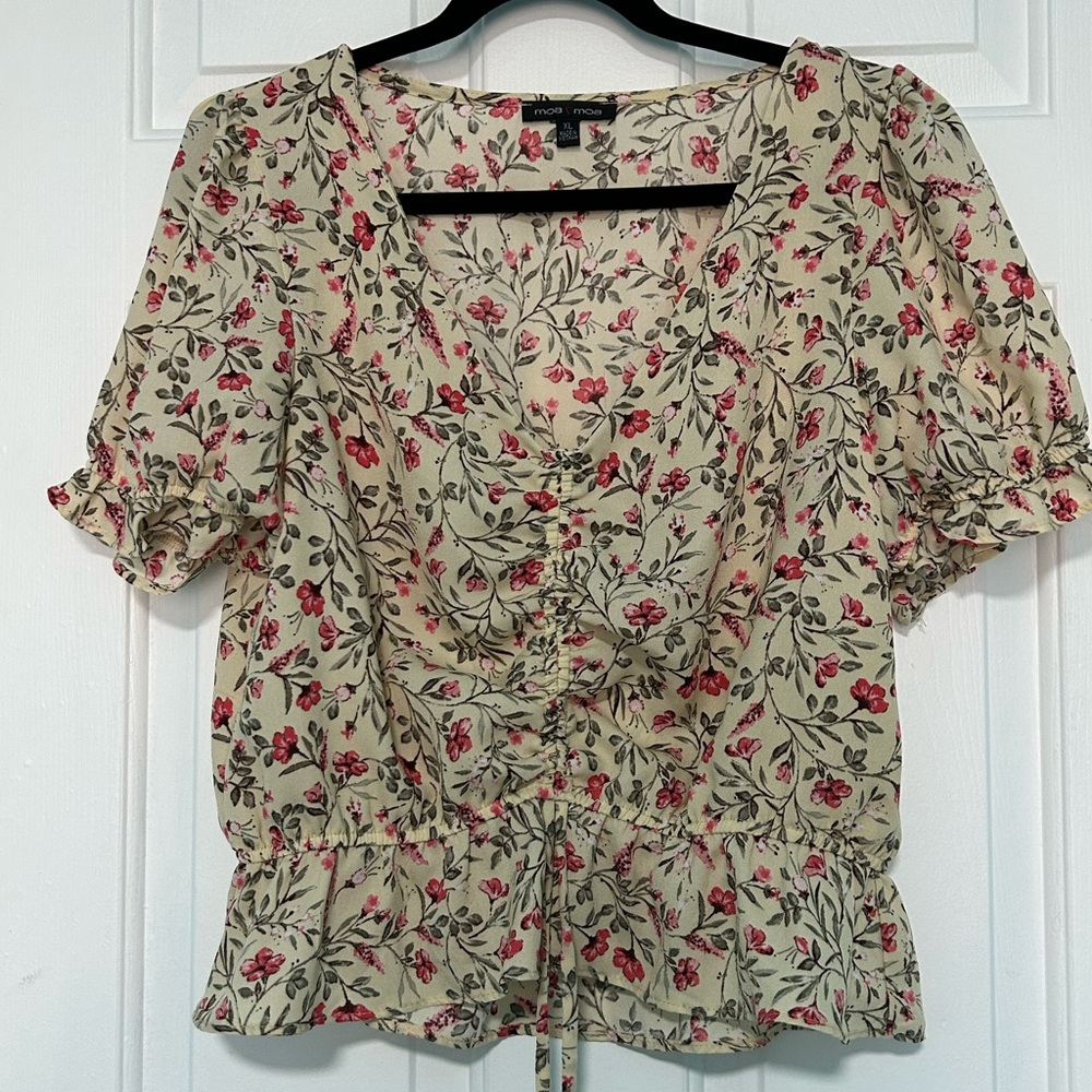 Moa Moa Cream Short Sleeve Tie Front Blouse